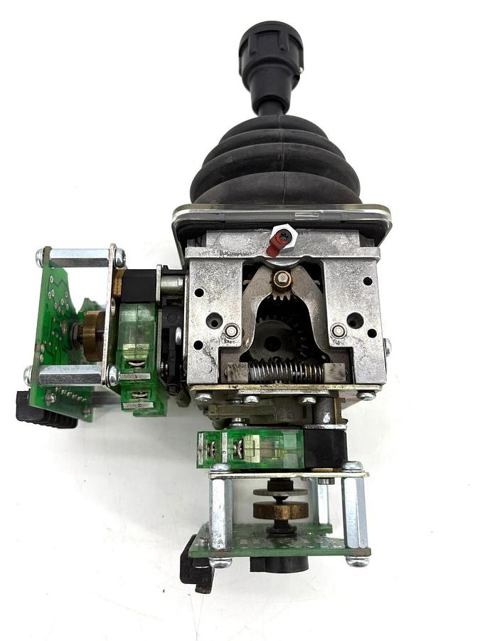 New J.R. Merritt Controls VNSOEA-14031 2-Axis Joystick Spring Returns to Center
