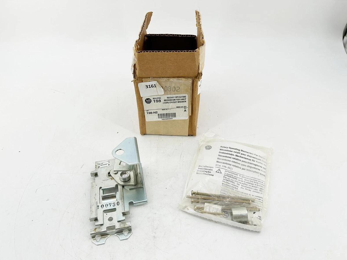 New Allen Bradley 198-H2 Circuit Breaker Mechanism Rotary Operated