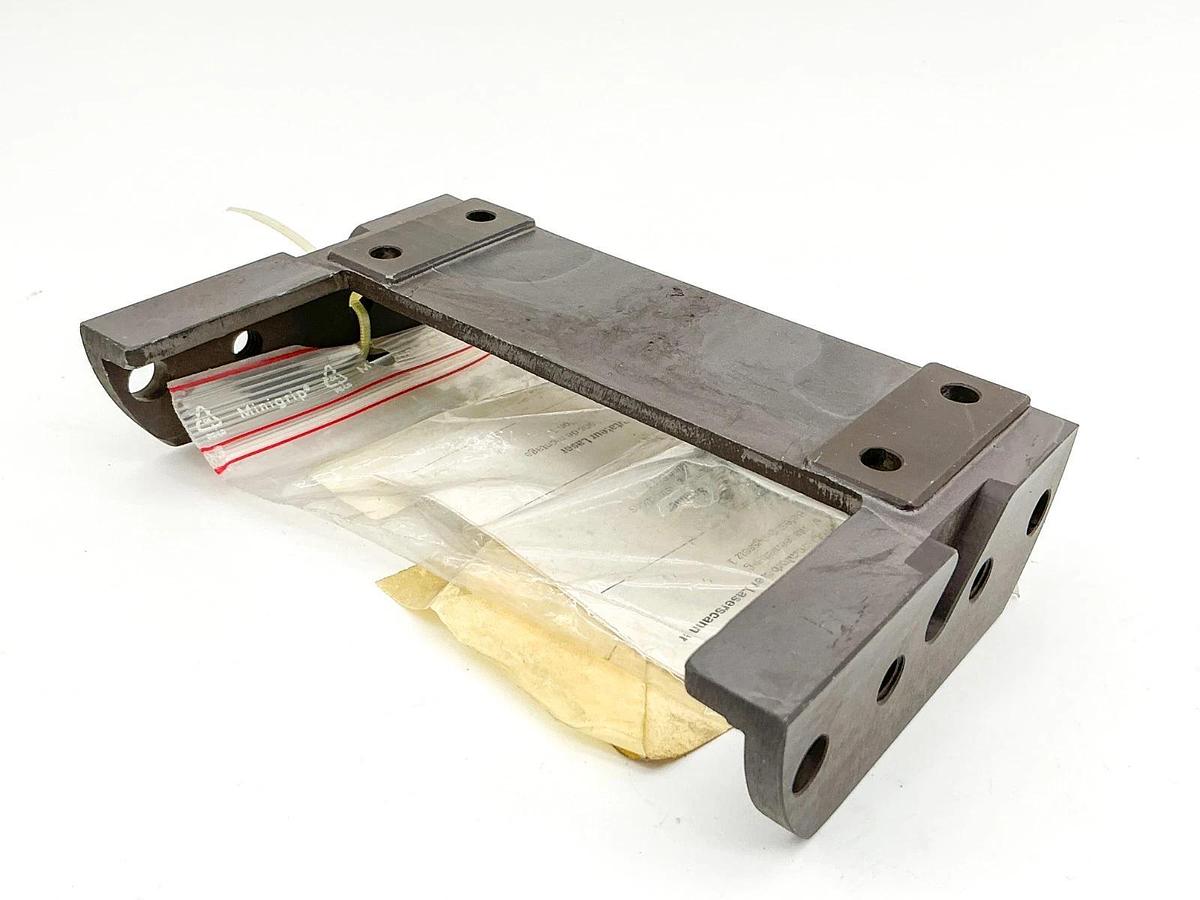 New Sick 2015623 PLS Laser Scanner Mounting Bracket