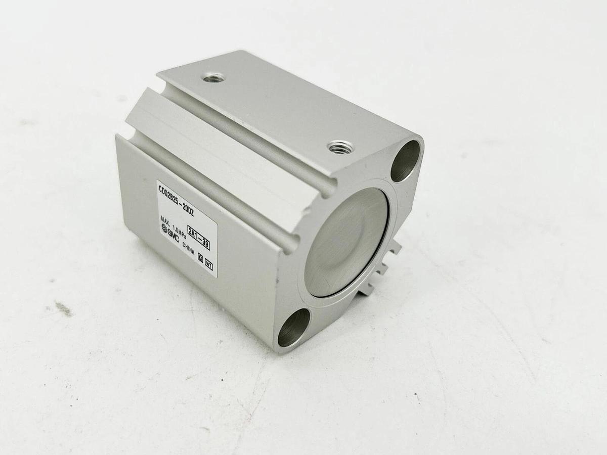 New SMC CDQ2B25-20DZ Pneumatic Cylinder Max 1.0MP