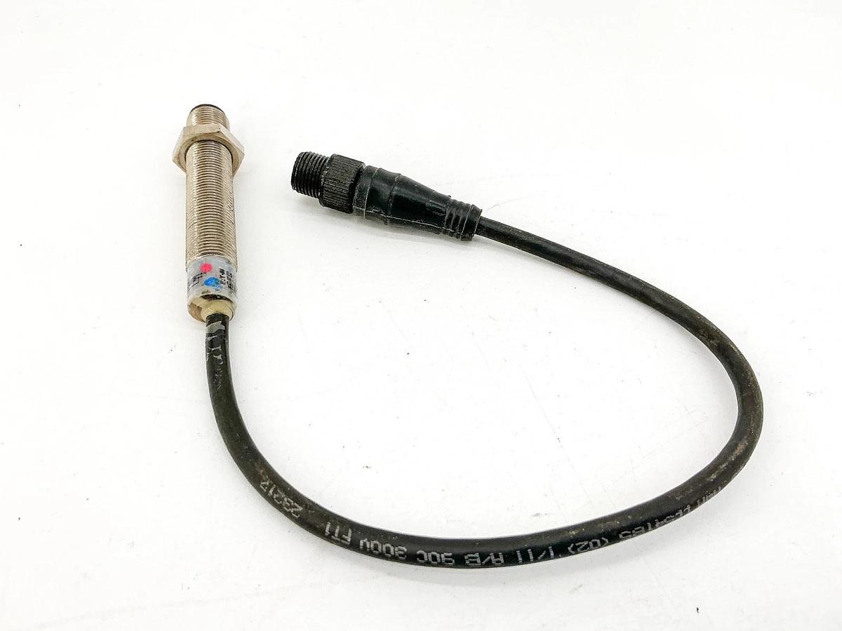 Used Eaton E57-12LE06-BP Inductive Proximity Sensor 6-48VDC 300mA