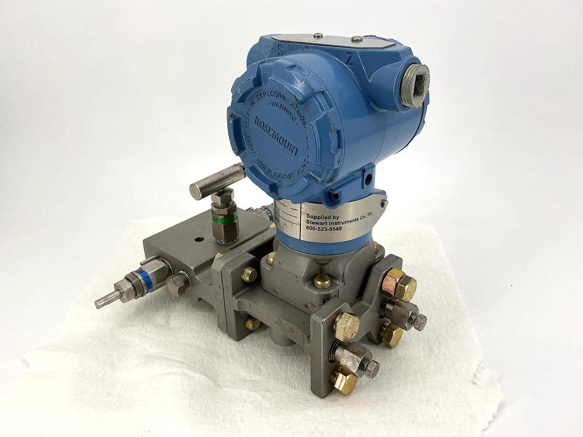 Used Rosemount 3051CD2A02A1AS5B3 Pressure Transmitter 3626PSI 10.5-55VDC