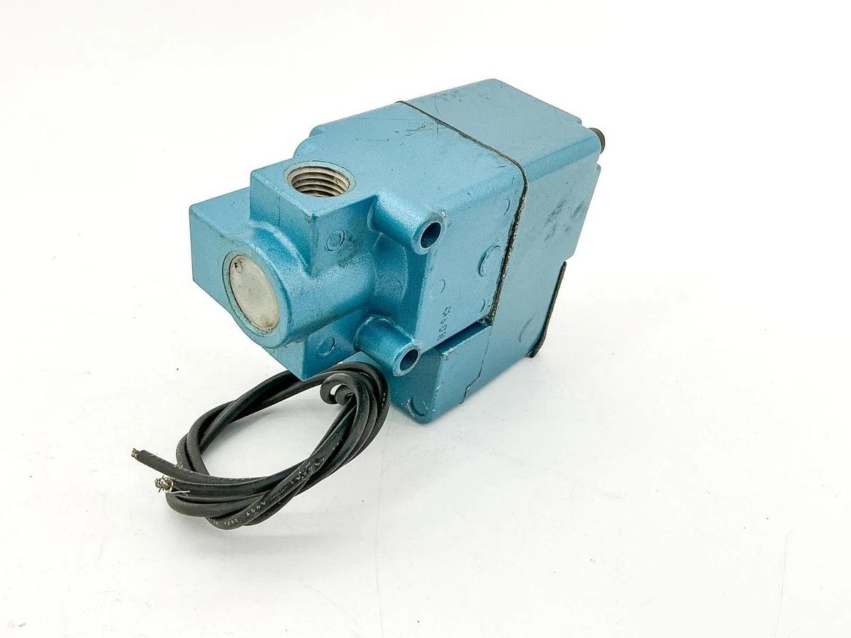New Mac Valves 225B-111AA Solenoid Valve 110/120V 15W 150PSI - No Box