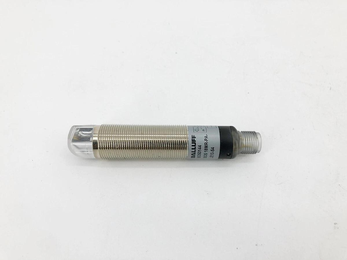 New Balluff BOS0144 Photoelectric Sensor 10-30VDC BOS 18MR-PA-LE10-S4