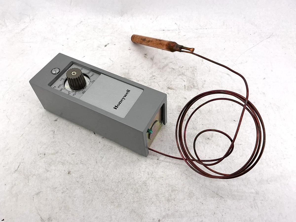 New Honeywell T675A-1540 Remote Bulb Temp Controller 3.6 to 12F 120/240V