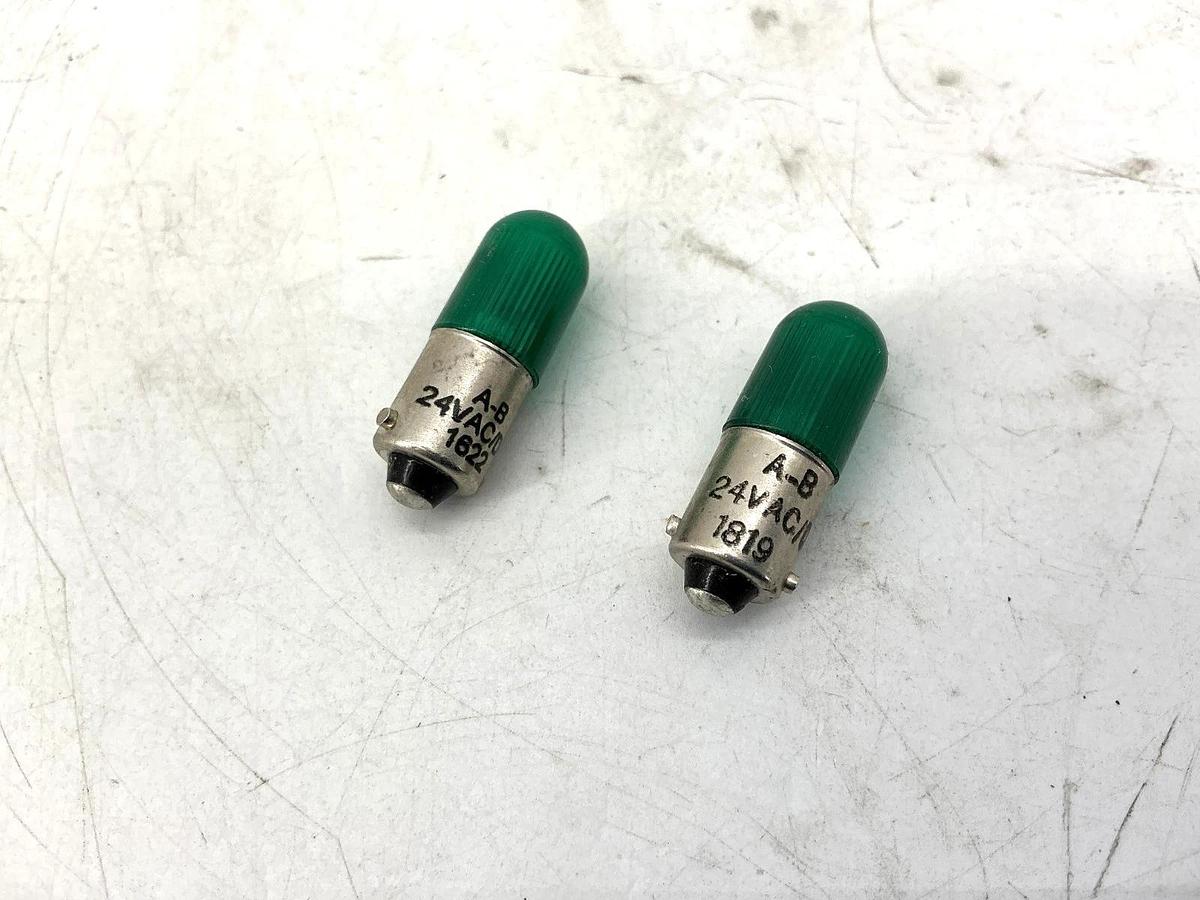 Lot of 2 New Allen Bradley 800T-N319G Pilot Light Green LED Lamp 24VAC/VDC