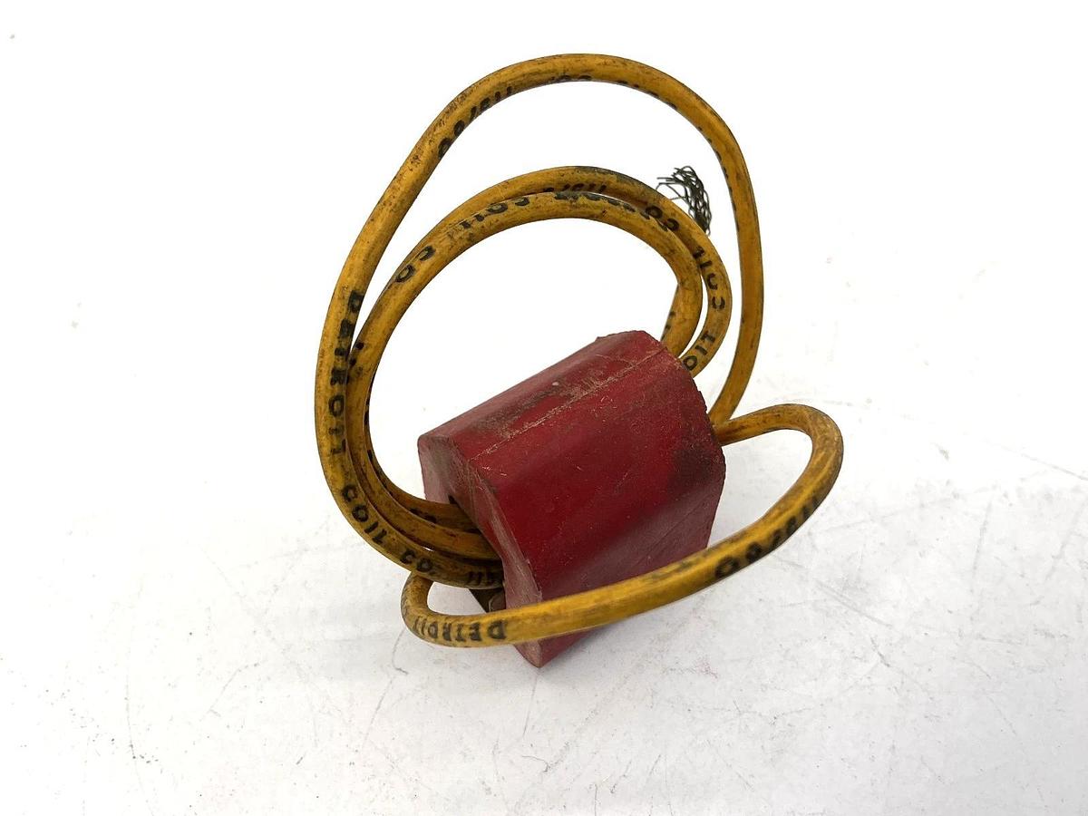 Lot of 2 New Decco 9-313MS Solenoid Coil 2-Wire 115VAC 60HZ 9313MS