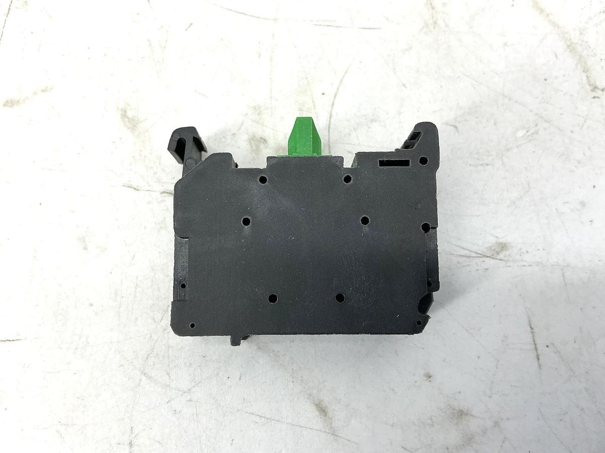 Lot of 3 New Allen Bradley 800F-X10 Ser A Contact Block / Cartridge 1NO 10A 690V