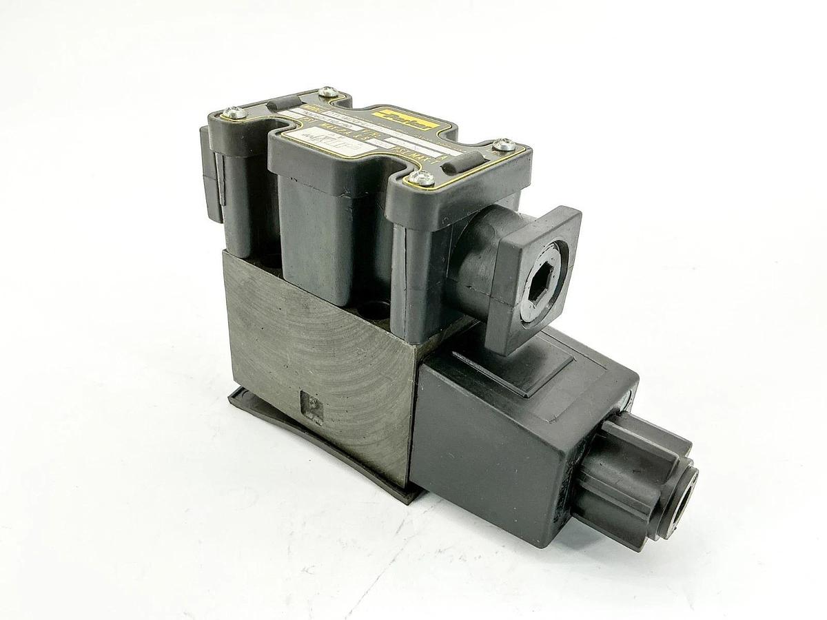 New Parker D1VW20HNYC-70 Hydraulic Solenoid Valve 110/120V 5000PSI .58A - No Box