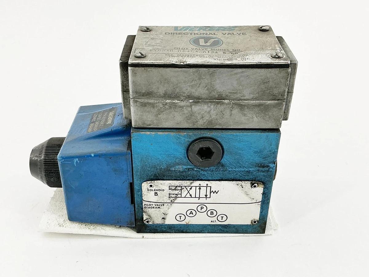 Used Vickers DG4S4W012A-B-60 Solenoid Valve 110/120V 50/60Hz 879249