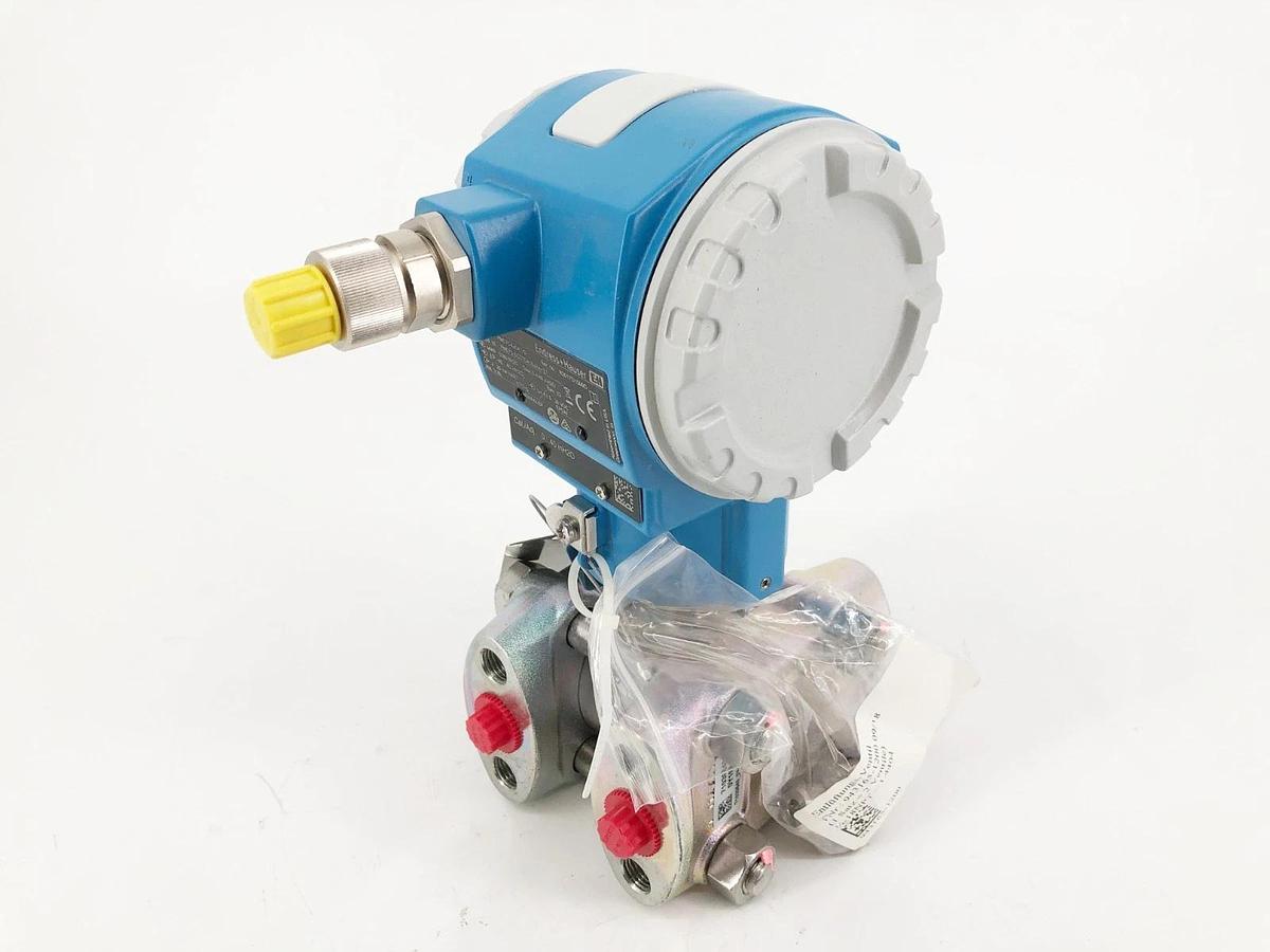 New Endress + Hauser PMD75-6JQK1/0 Pressure Transmitter DELTABAR-S 52017192
