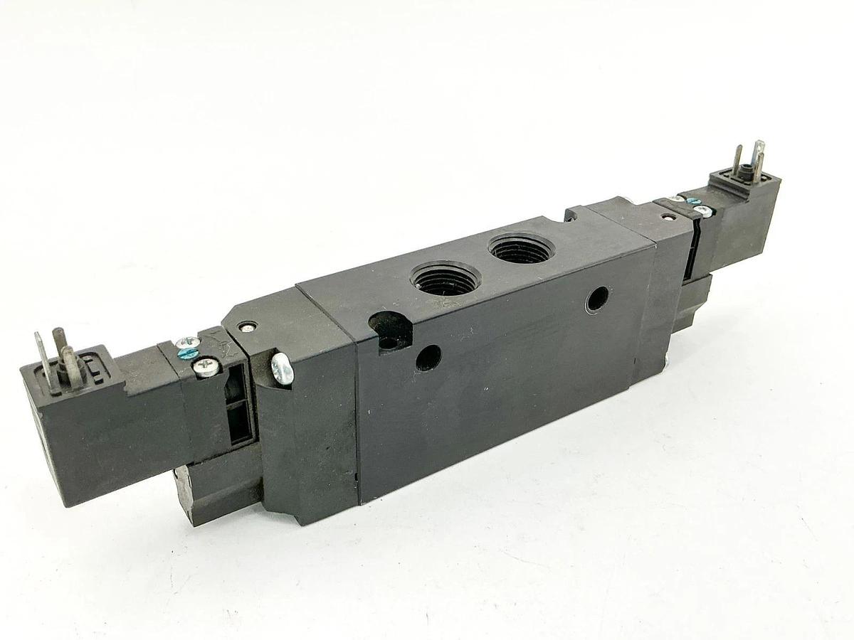 Used Parker B622BB553A Solenoid Valve 150PSI 1034kPa 115/120V 1.6VA