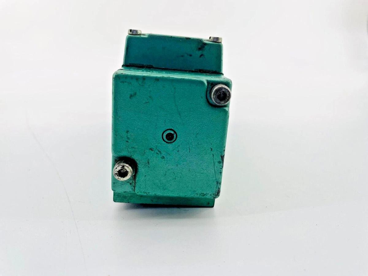 Used Numatics I12BA400MP0061 Pneumatic Solenoid Valve 24V