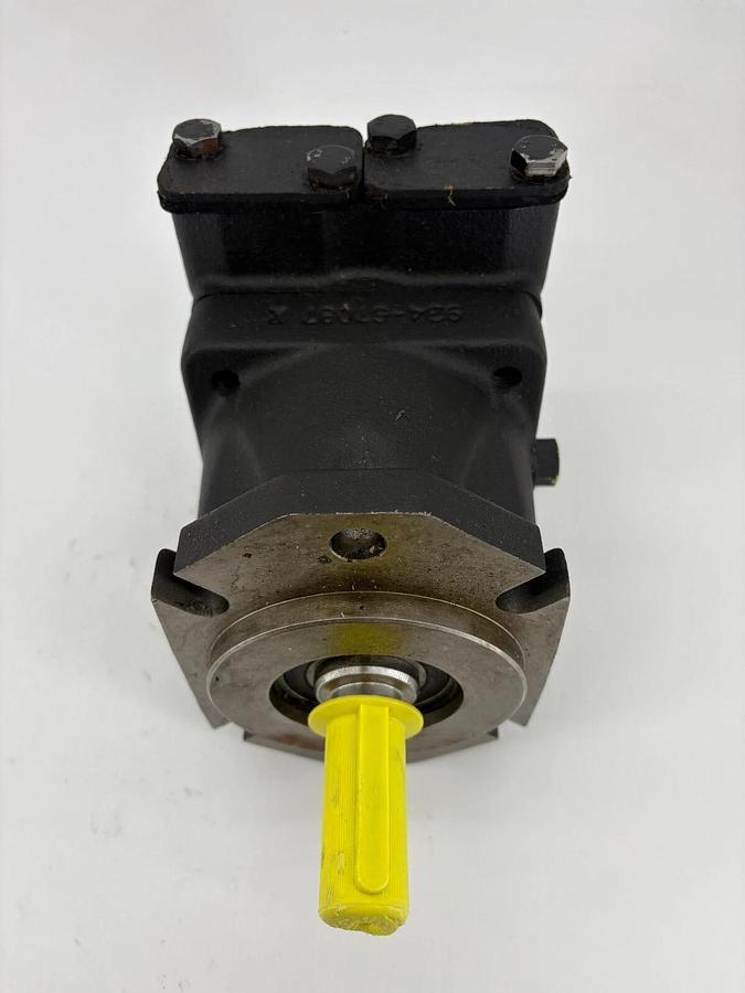 New Parker Denison M5BS-045-1N01-B1M-00000 Heavy Duty Vane Motor 024-94716-0