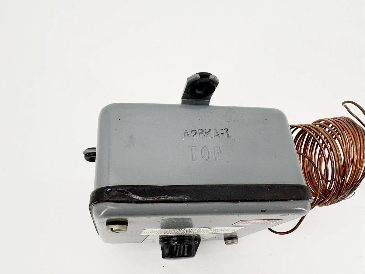 New Penn A28KA-1 Temperature Controller 0-150°F Range