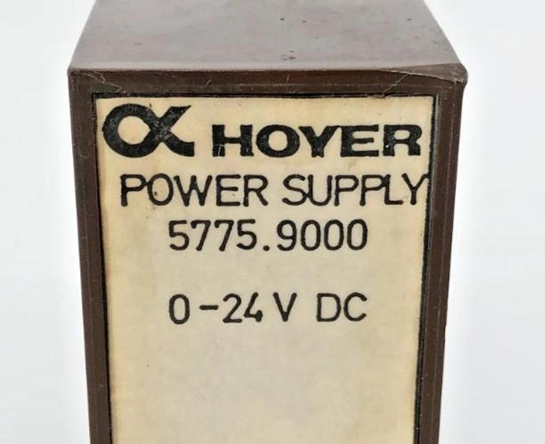 Used Hoyer 5775.9000 Voltage to Frequency Converter 0-24VDC 11-Pin