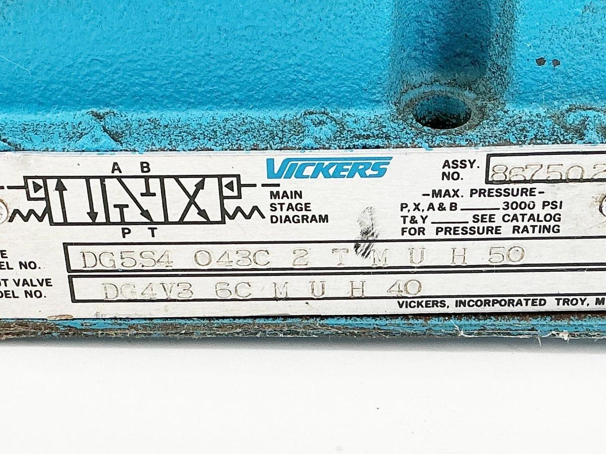 New Vickers DG5S4-043C-2-T-M-U-H-50 Solenoid Valve 5000PSI 350Bar 24V 30W - No B