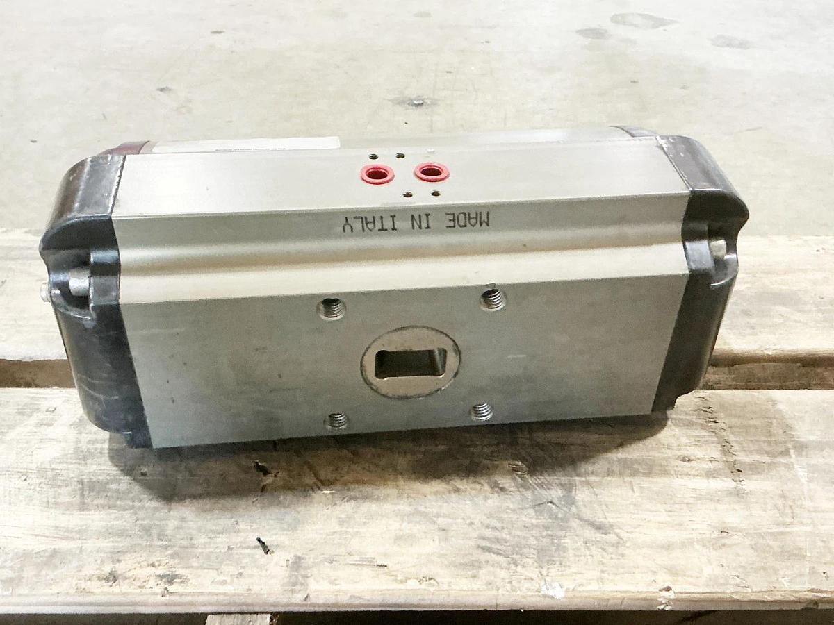 New Automax S115DAV Pneumatic Actuator S115DA - No Box