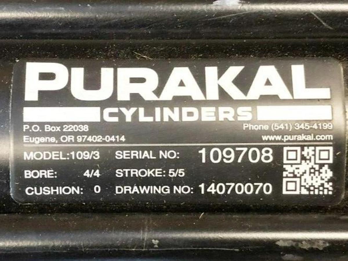 New Purakal 109/3 Hydraulic Cylinder Dwg. 14070070 Bore: 4/4 Stroke: 5/5