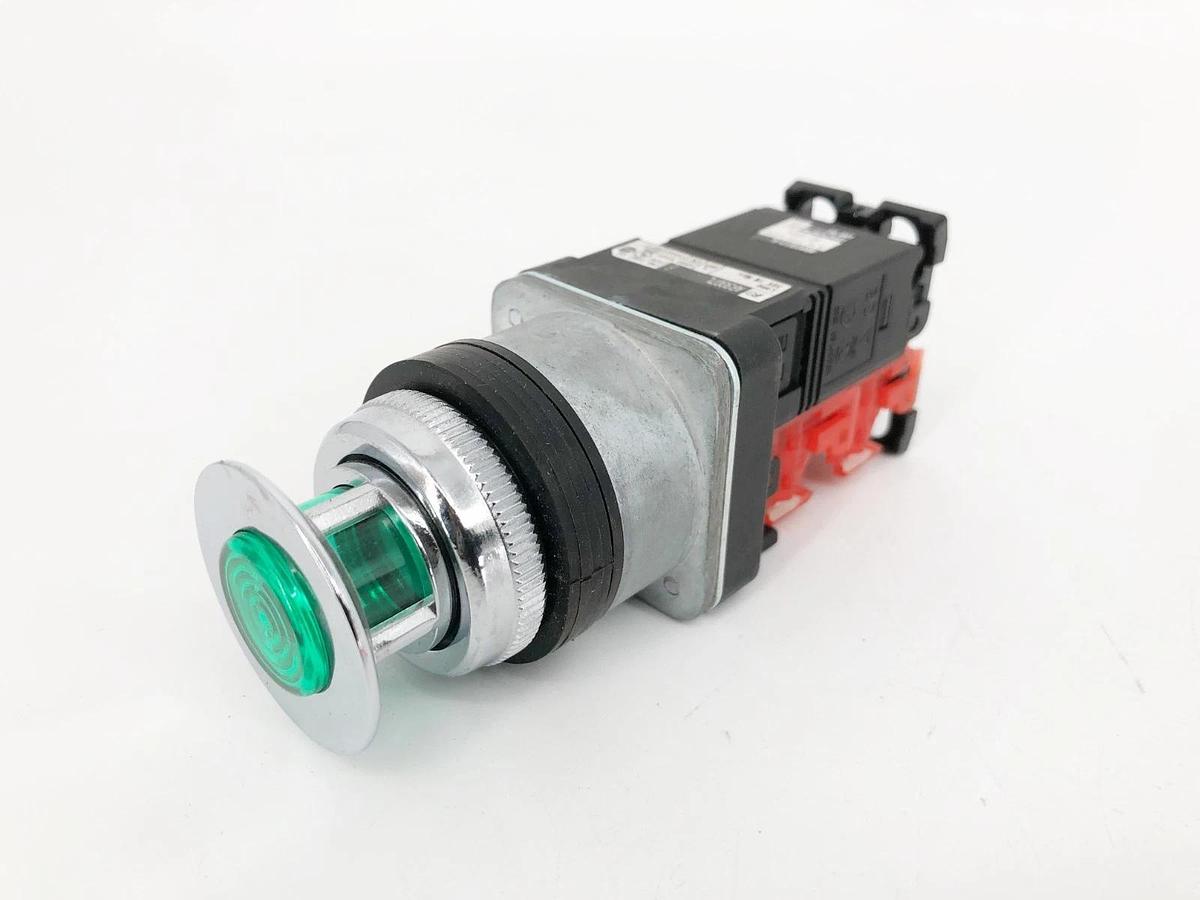 New Fuji Electric AR30Q7L Green Illuminated Push-Pull Button AR9T511-L - No Box