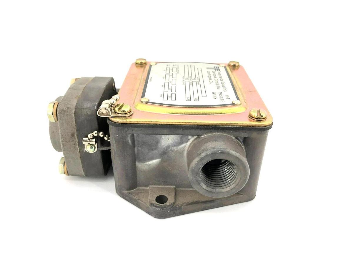 New Barksdale P1H-J1600SS-T High Pressure Switch 400-1500psi Range, 2000psi Max