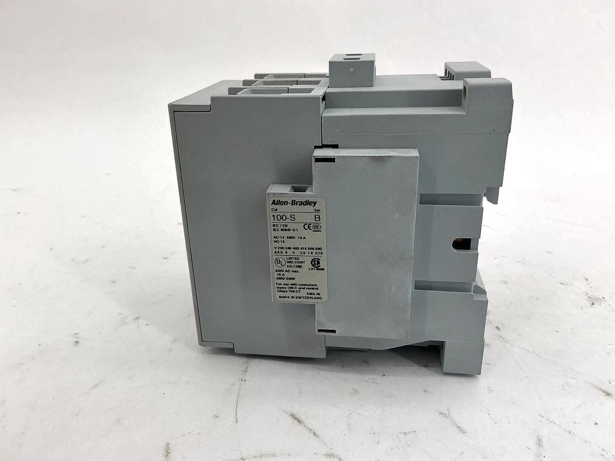 New Allen Bradley 100-C85B10 Ser A Contactor 3-Poles 1 NO Aux 440/480V 100C85*00