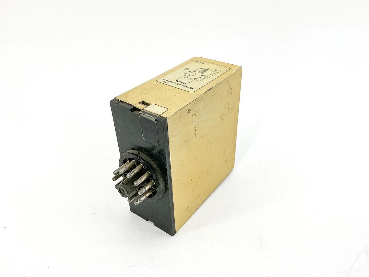 Used Electromatic SM155-120 Tachometer Relay 120VAC 200-2000RPM 10A 2W -No Box