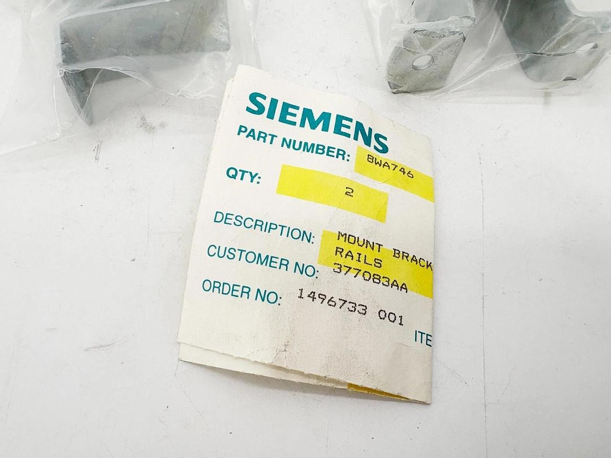 Lot of 2 New Siemens 8WA746 Mounting Brackets for Angular Mounting of Rails