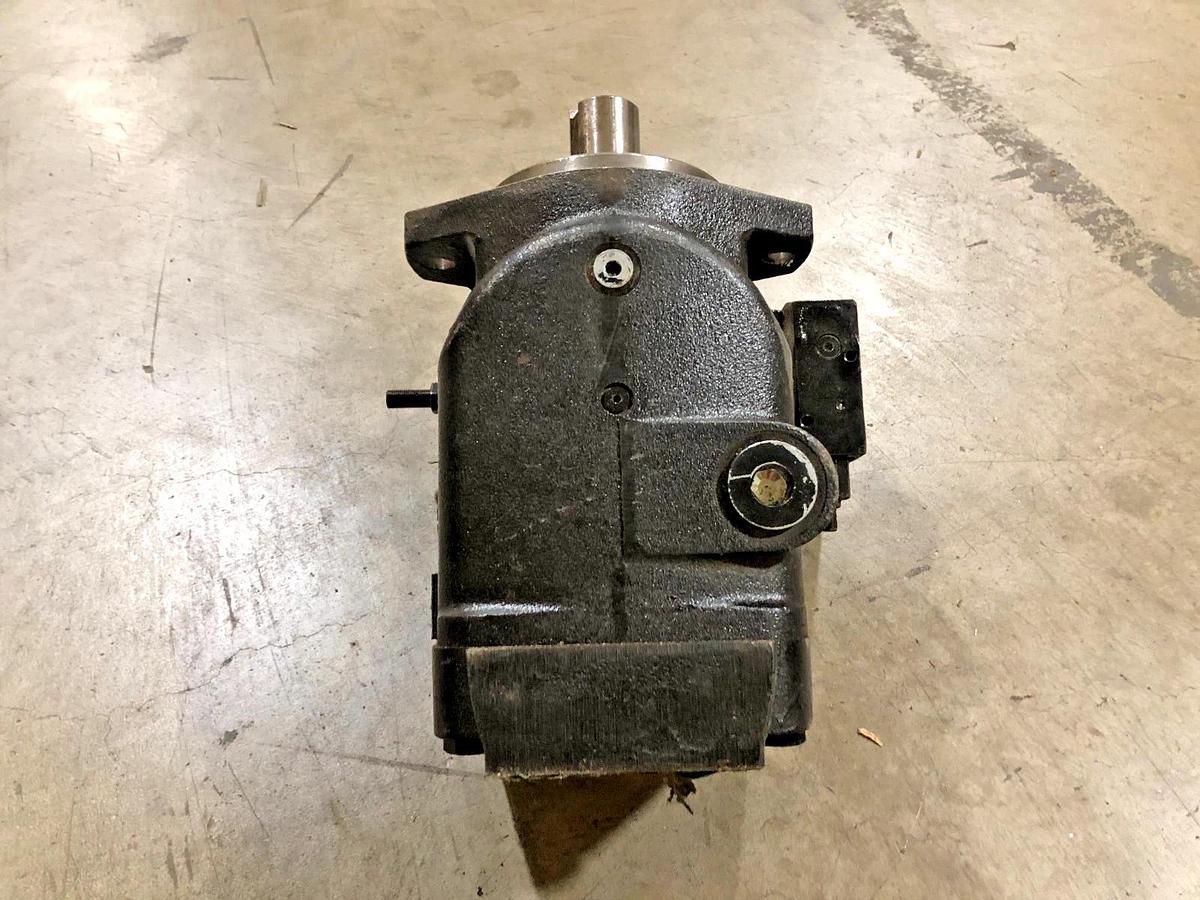 New Oilgear PVG-130-F1UV-LSFZ-P-1NNSN Axial Piston Variable Pump 1-1/2" Shaft