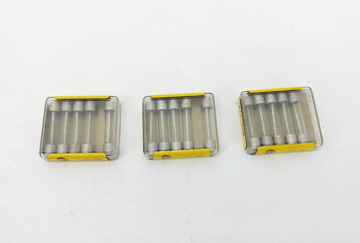 Lot of 15 New Bussmann MDL-1/2 Time Delay Fuses 1/2A 250VAC 1/4" X 1-1/4"