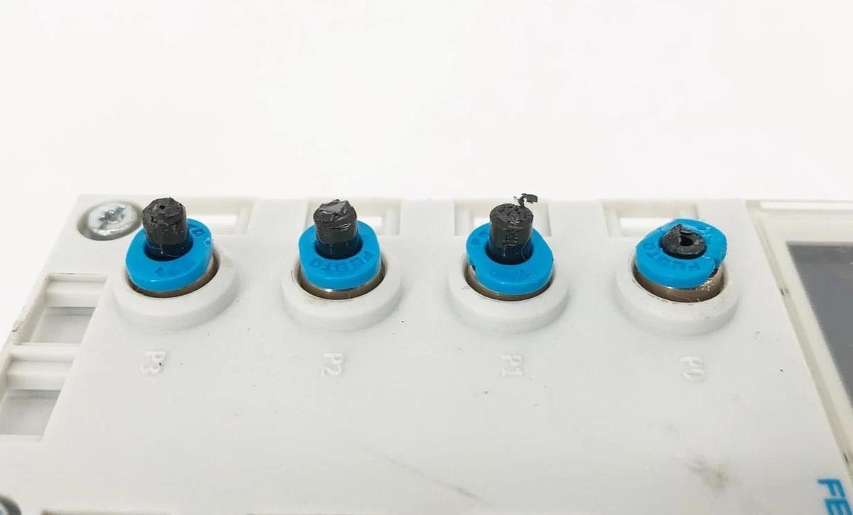 Used Festo CPX-4AE-P-D10 Analog Module 560362 (For Parts Only)