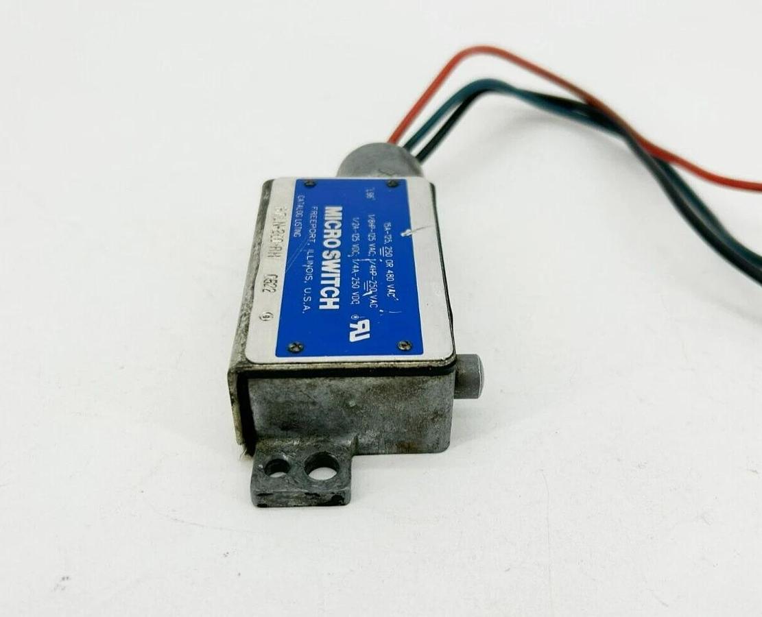 Used Honeywell Microswitch BZLN-200-RH Limit Switch 15A 125/250/480VAC