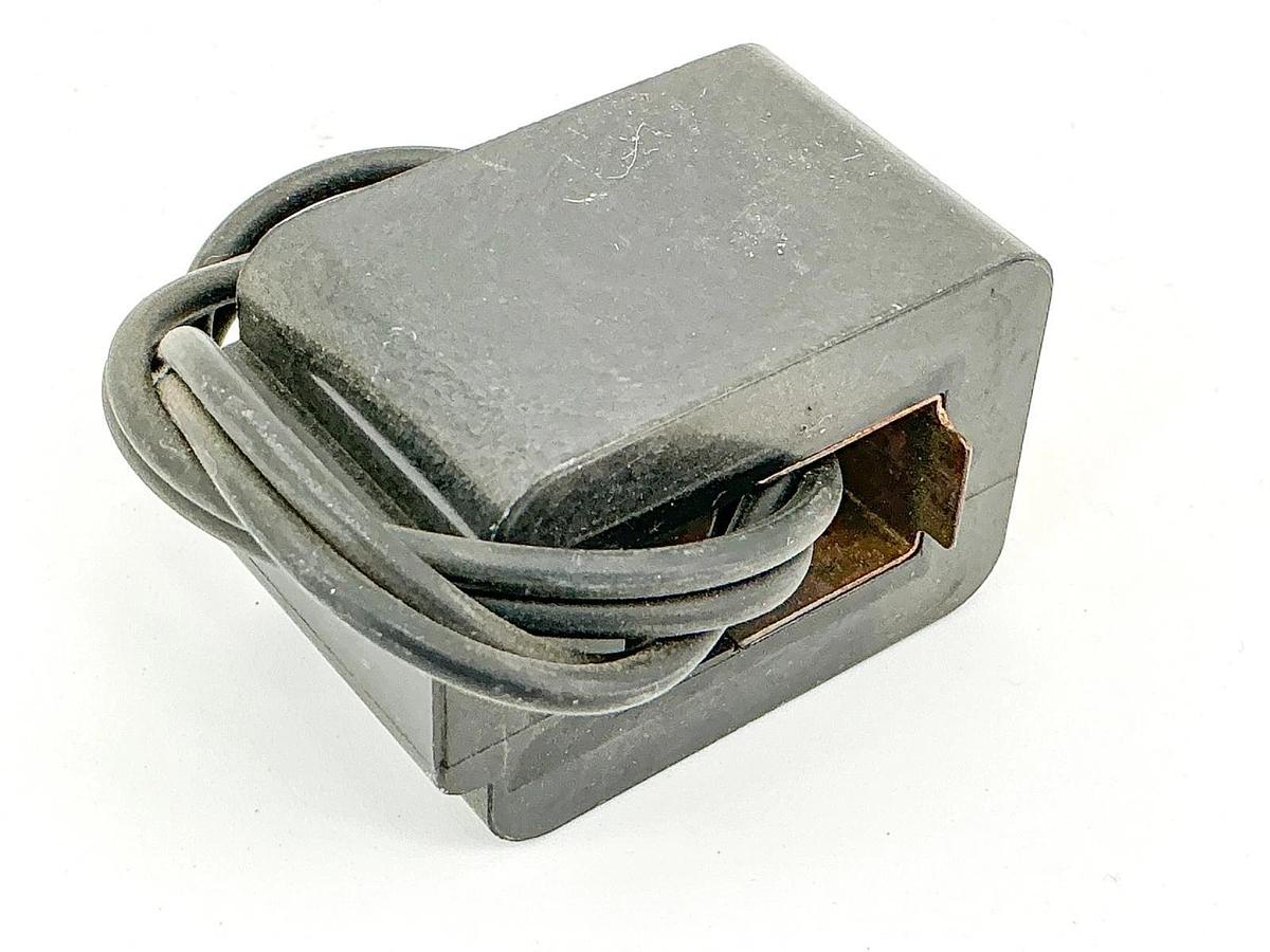 New Decco 9-11M-056 Solenoid Coil 115V 60HZ - No Box