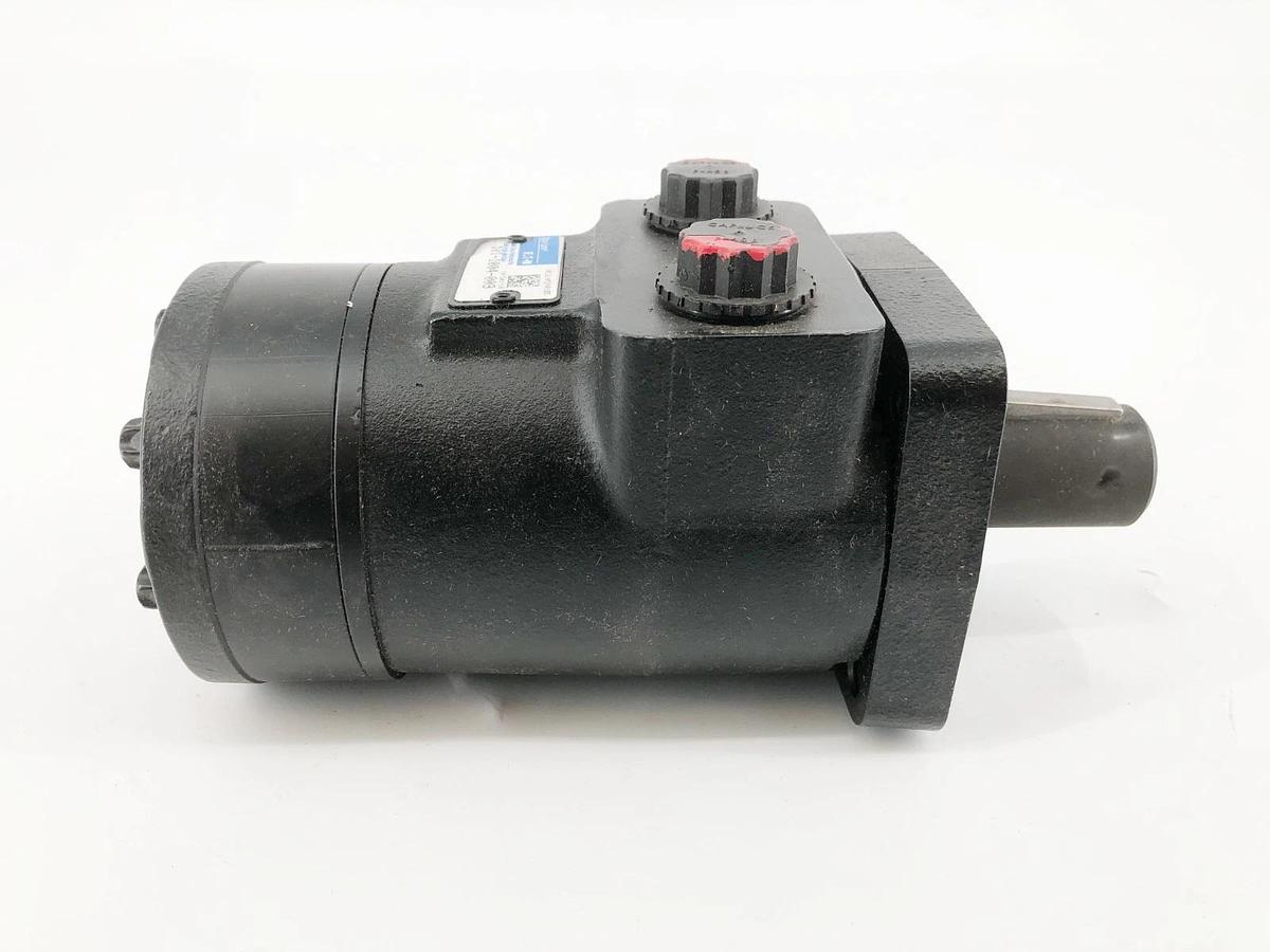 New Eaton Char-Lynn 101-1004-009 Hydraulic Motor 1/2" NPT 353RPM 1650PSI