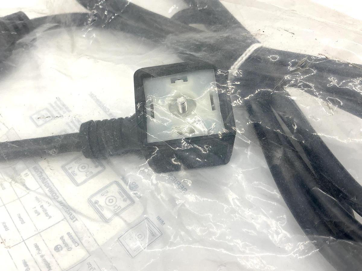 New Unbranded 20XG65 Ser 5F/5J Molded Solenoid Valve Connector Form A ISO Din