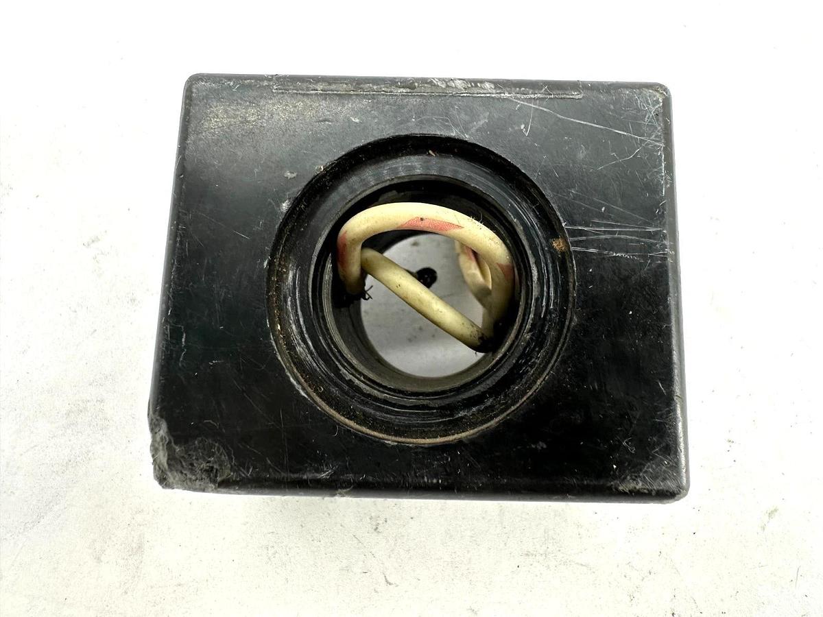 Used Vickers 868982 Valve Coil 110V/50HZ 0.85AMP 120V/60HZ 0.69AMP Black