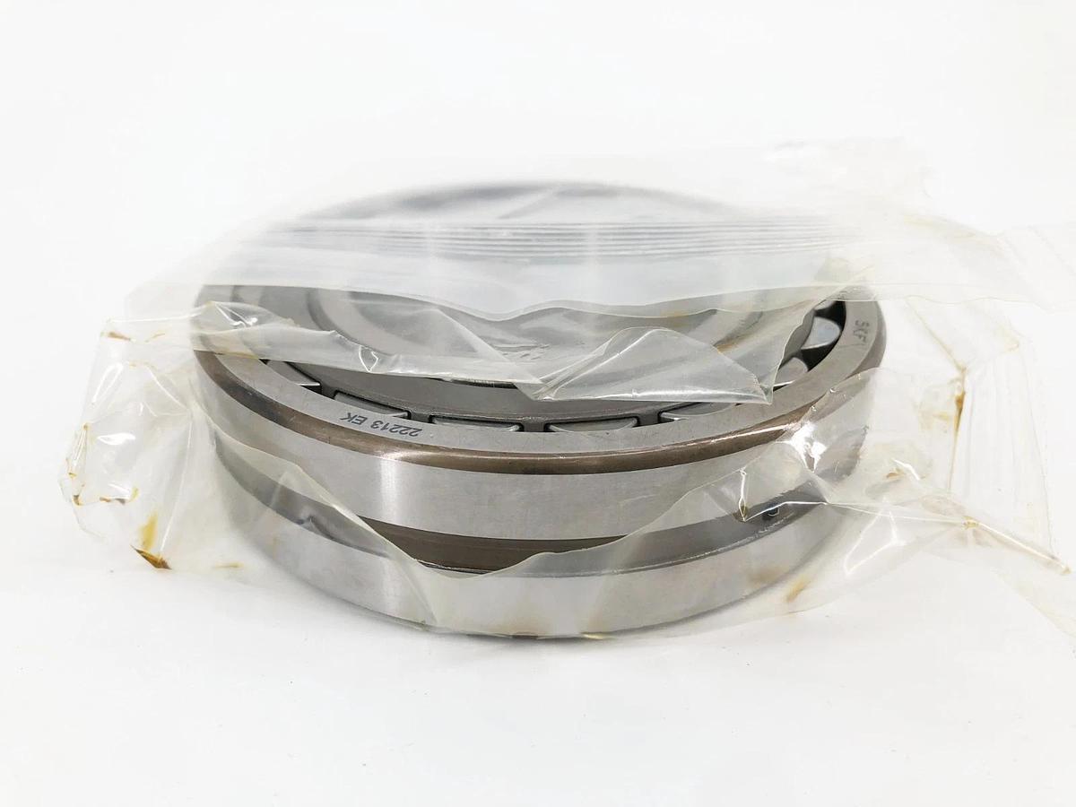 New SKF 22213 EK Spherical Bearing 65x120x31mm