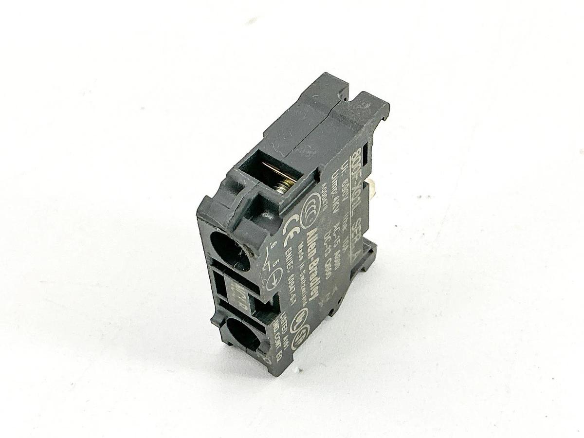 New Lot of 3 Allen Bradley 800F-X01L Contact Block 690V 4KV 10A Ser.A - No Box