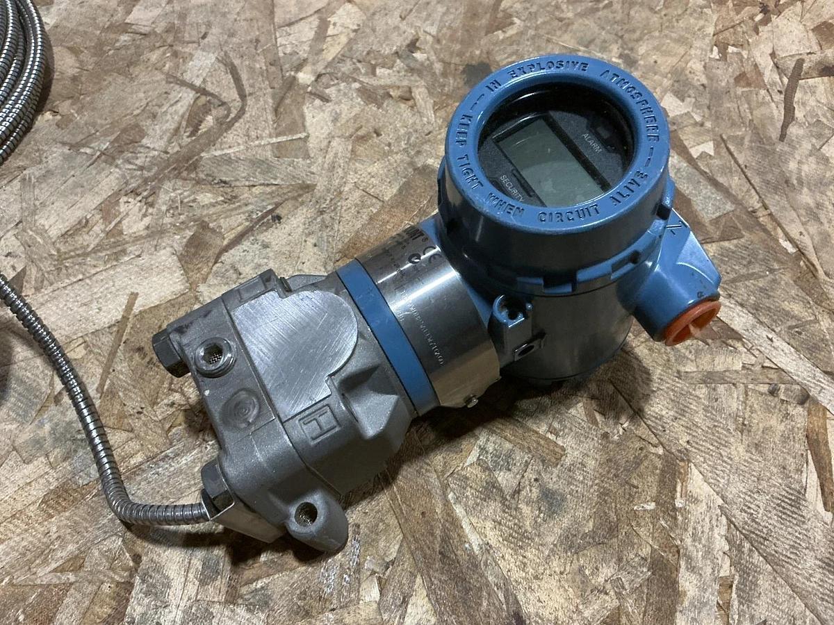 Used Rosemount 3051CG2A22A1AS1M5 Pressure Transmitter 9PSI 10.5-55VDC