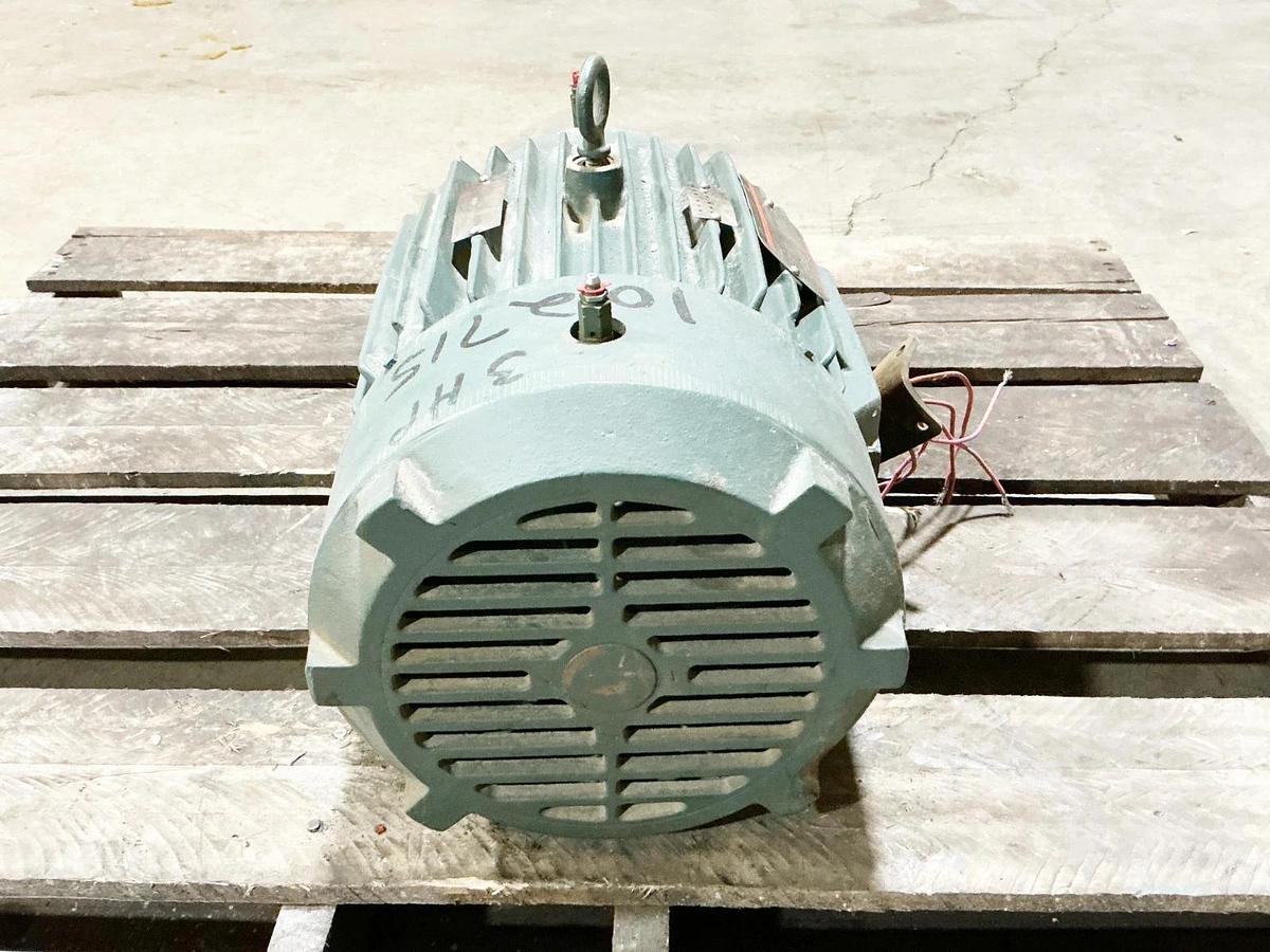 Used Reliance 2YAB55689A1 Electric Motor 3HP 575V 1765RPM 3.2A 3PH L213T
