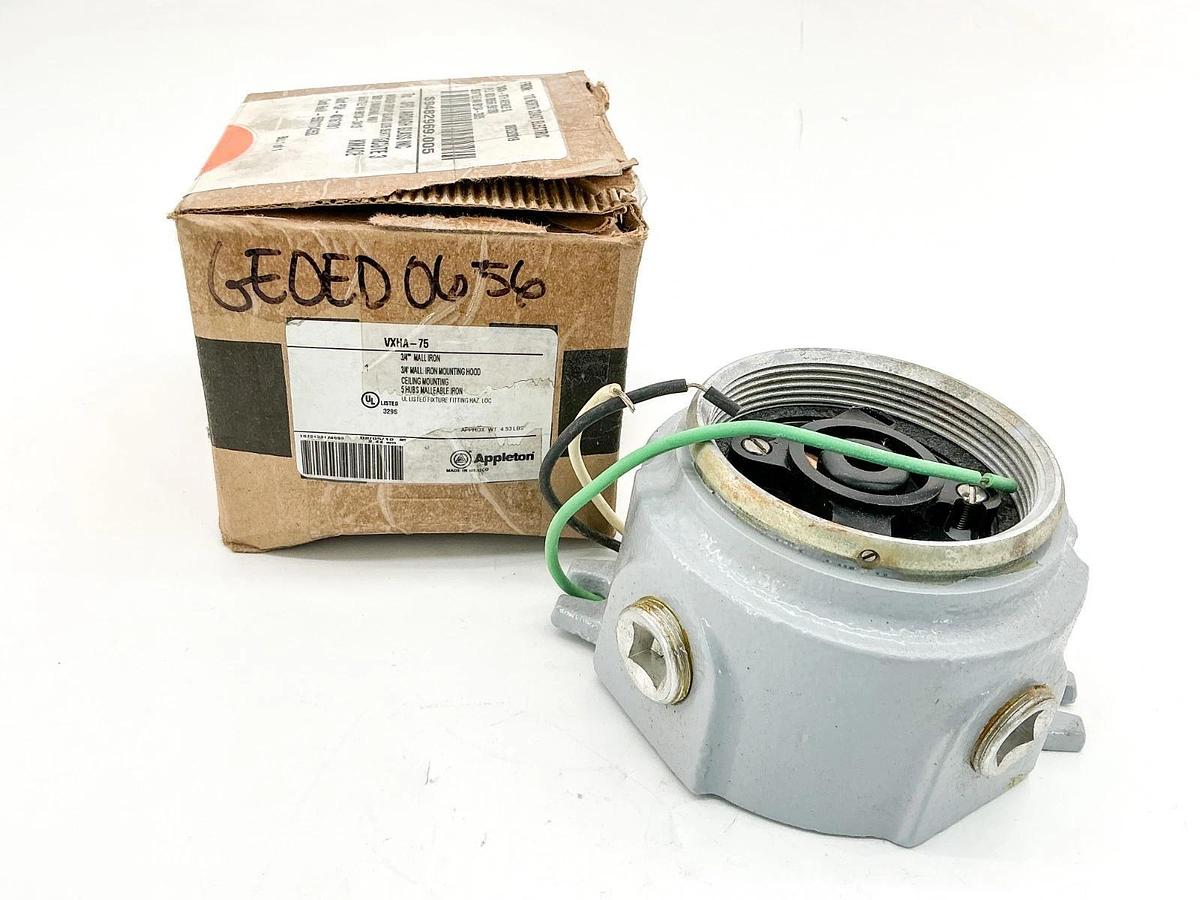 New Emerson Appleton VXHA-75 Wall Iron 3/4" Ceiling Mounting 5 Hub