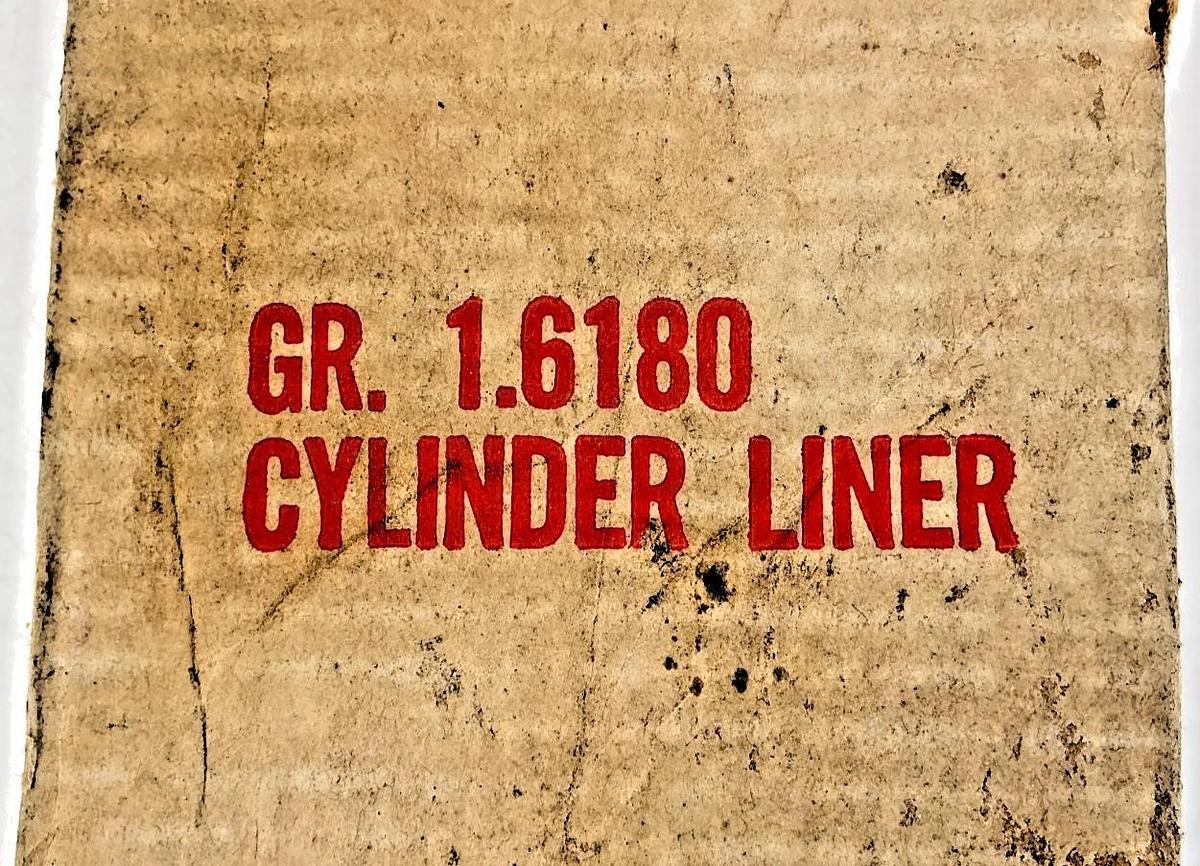 New Detroit Diesel 23504932 Cylinder Liner GR.1.6180