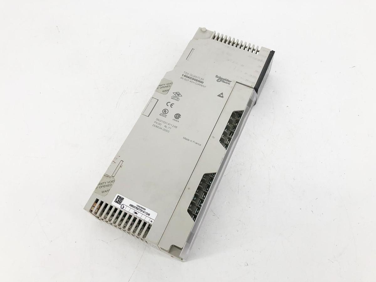 Used Schneider Automation 140ACO02000 TSX Quantum Analog Output Module 4CH