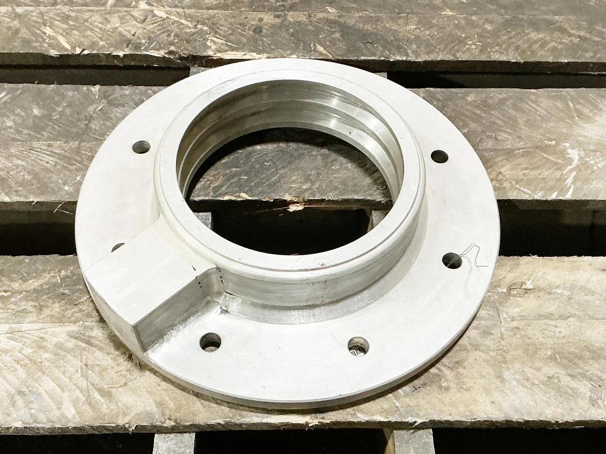 New Valmet 9N83039520 Inner Float Bearing End Cap