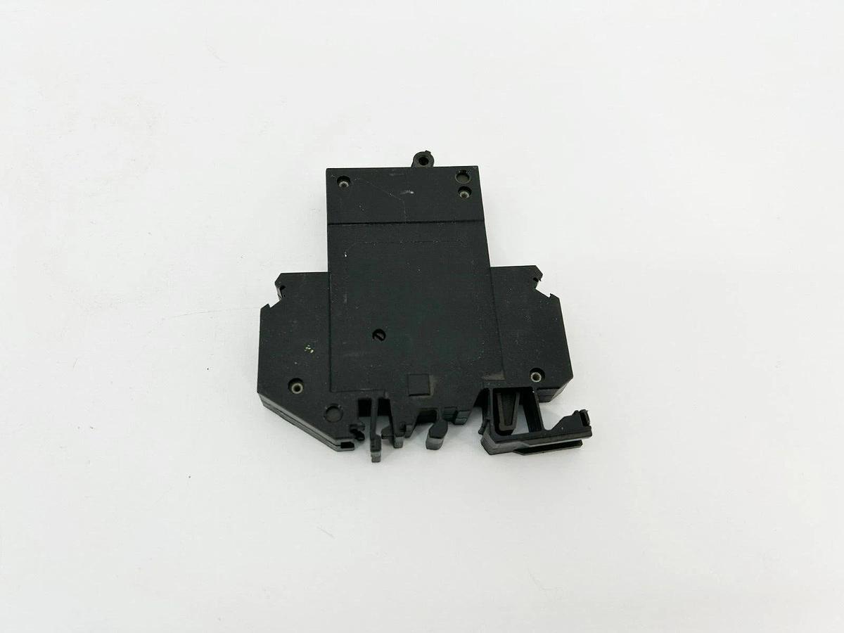 New Phoenix Contact TMC-1-M1-100-0,8A Thermomagnetic Device Circuit Breaker