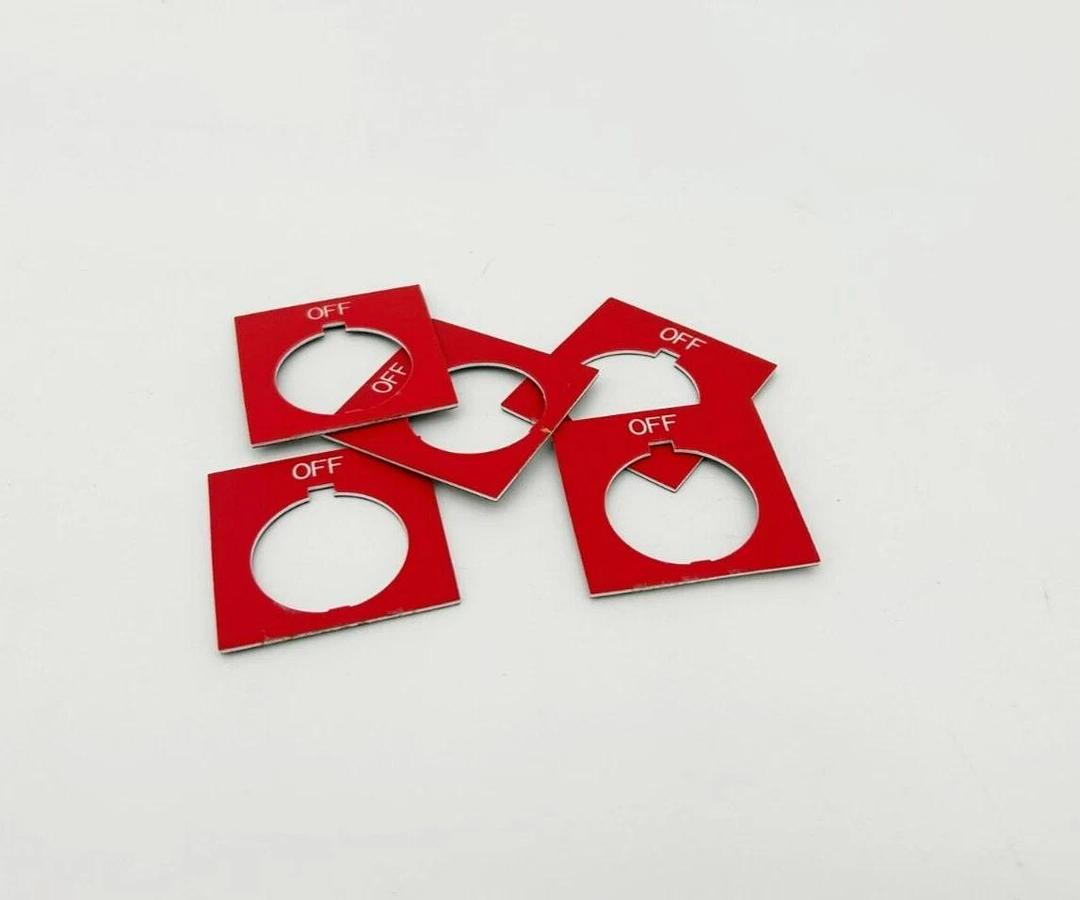 Lot of 5 New Eaton Cutler Hammer HT8SP24 Legend Plates, Red, "OFF", 30-1/2mm