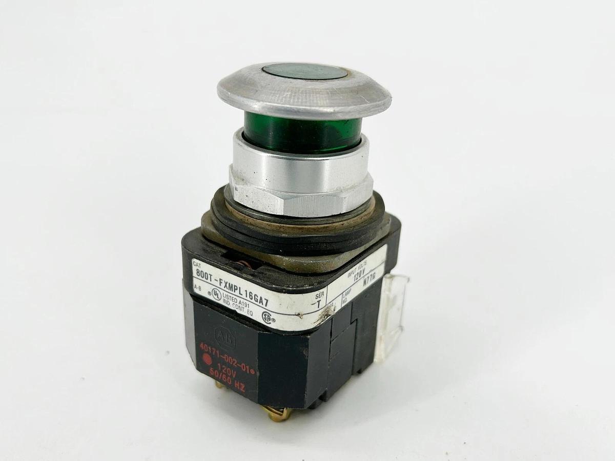 Used Allen Bradley 800T-FXMPL16GA7 Pushbutton 120V Green