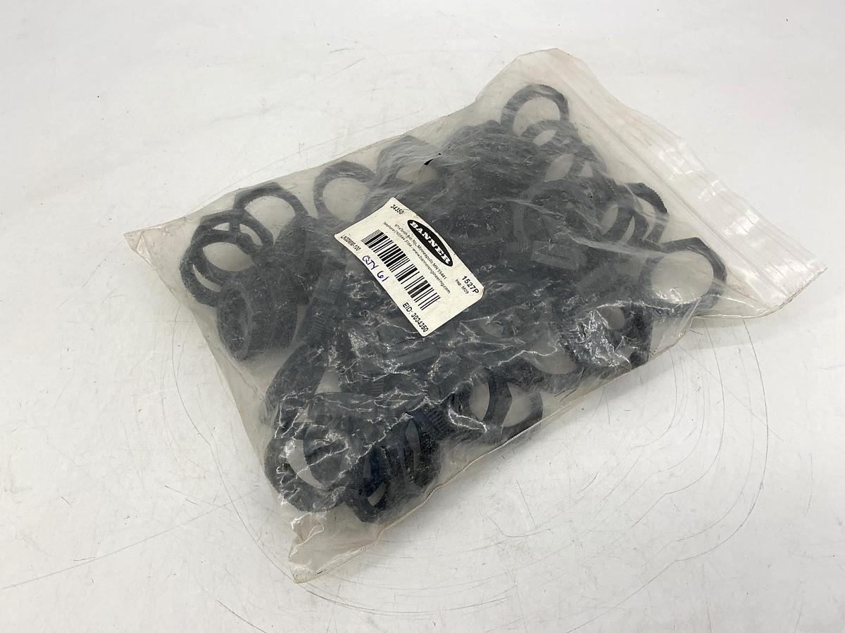 Bag of 61 New Banner Engineering LN30MM-100 Plastic Locknuts Black LN30MM 34350