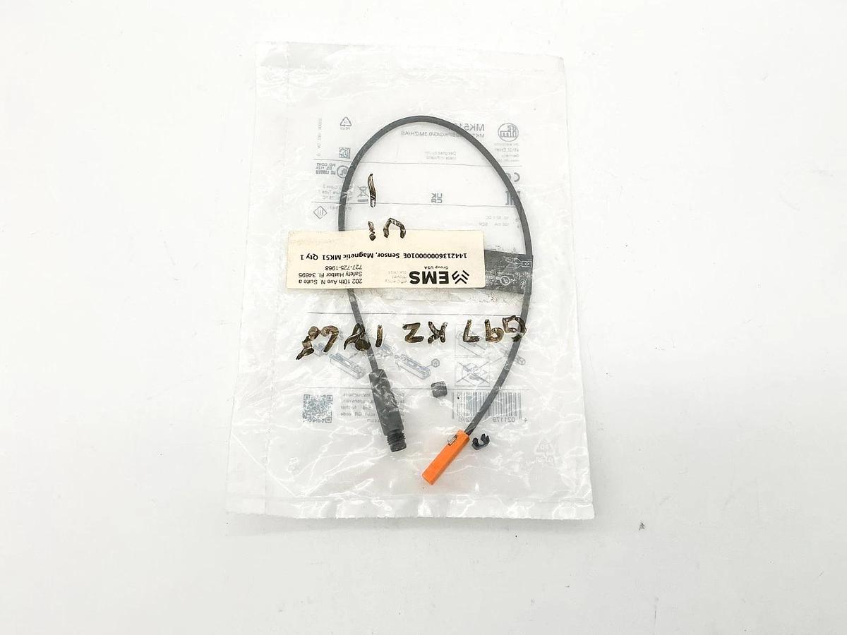 New IFM MK5101 T-Slot Cylinder Sensor 30VDC 100mA MKT3028BBPKG/G/0,3M/ZH/AS