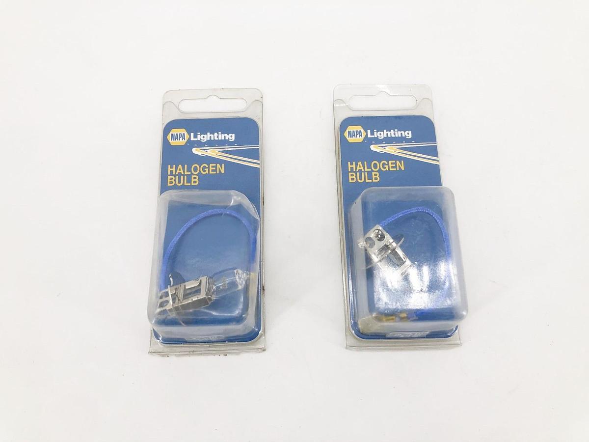Lot of 2 New NAPA SS6994-N Halogen Bulbs 6994
